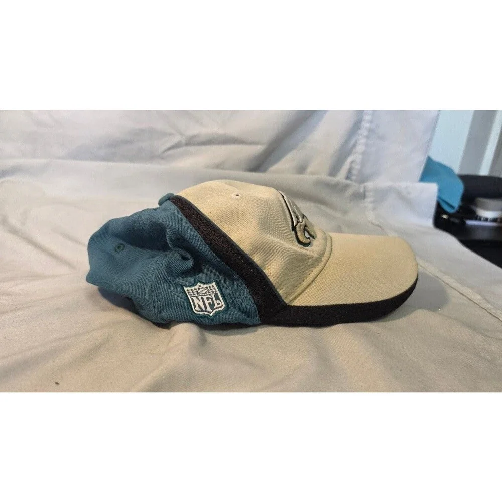 Reebok Men's One Size Regular Baseball Cap Philadelphia Eagles Two-Tone